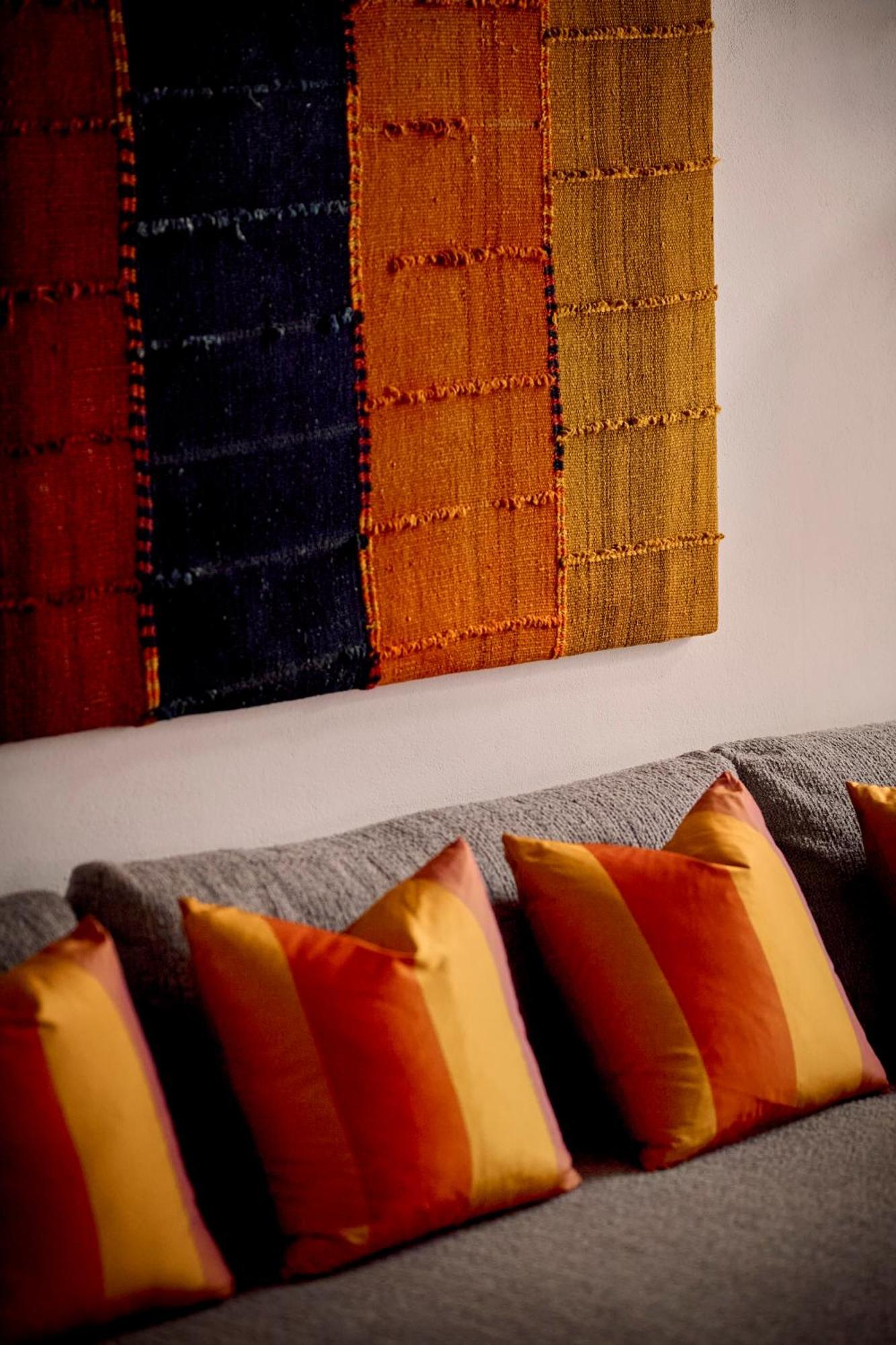 Palazzo Delle Pietre - Luxury Apartments Рим Екстериор снимка